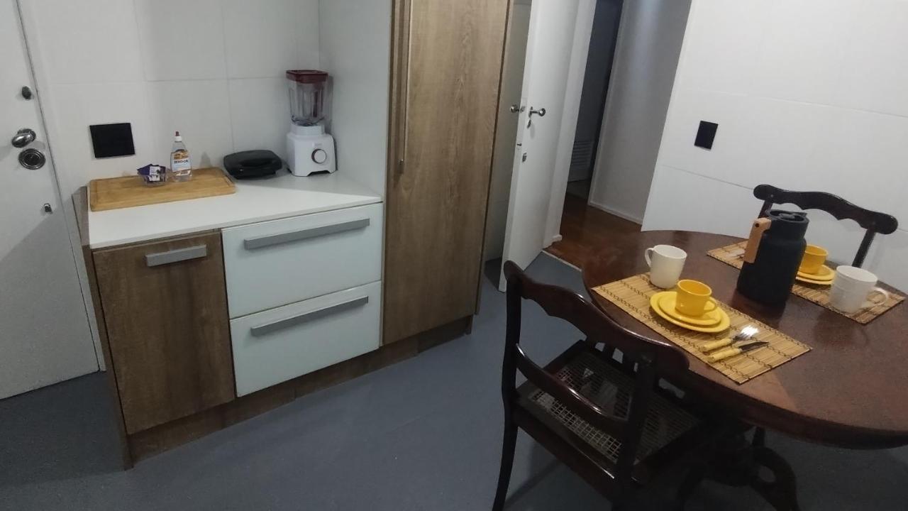 Lindo Apartamento Ao Lado Da Praia De Ipanema! ريو دي جانيرو المظهر الخارجي الصورة